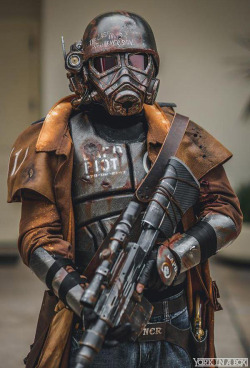 falloutaddicted:  NCR Ranger Cosplay  Photo: York In A Box   