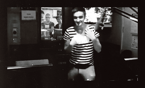 hotfamous-men:  Tom Parker
