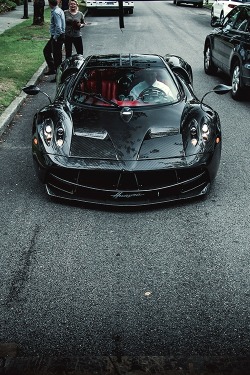 zonaq:  Pagani huayra | MORE 