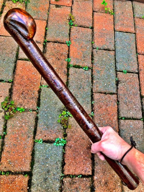 Irish blackthorn shillelagh. 22 inches long, 720g in weight. The term shillelagh (thonged stick) has