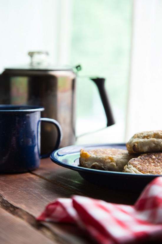 boozybakerr:  Campfire Breakfast Burger 