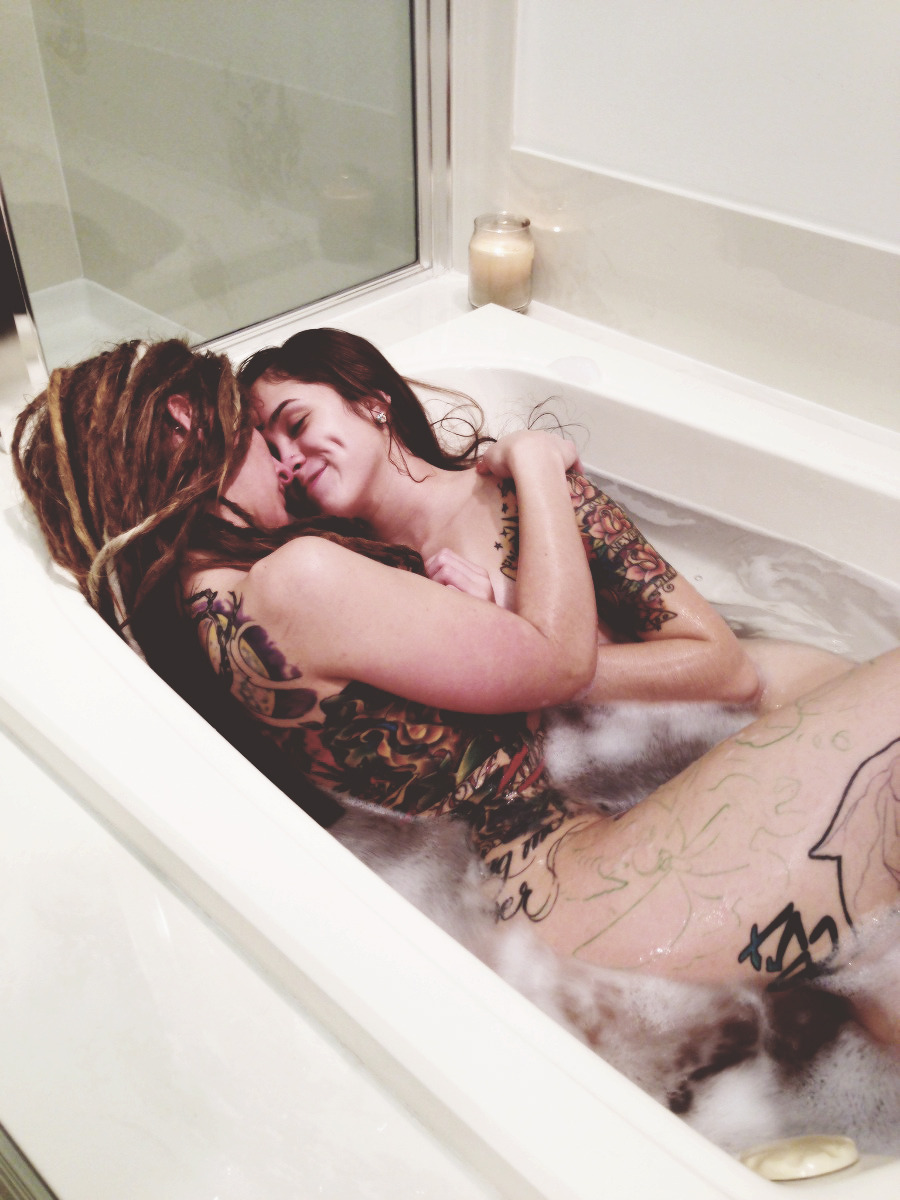 dimplesx0:  miss my damsel &lt;3