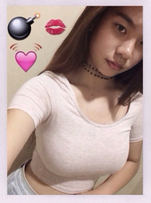 assgeegirls:  ;)Fan submission! Thank you for your support!!
