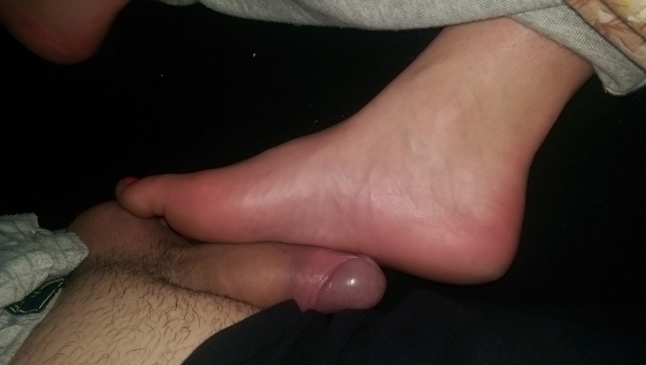 feet girl 3061