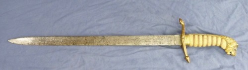 victoriansword:British Pattern 1879 Midshipman’s DirkThe 17’’ blade is in good condition with some s
