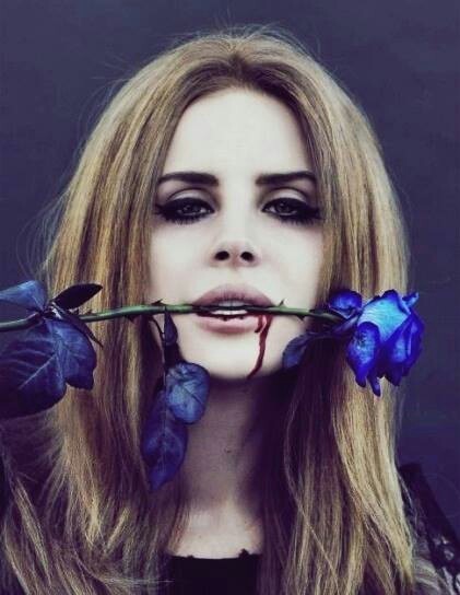☾