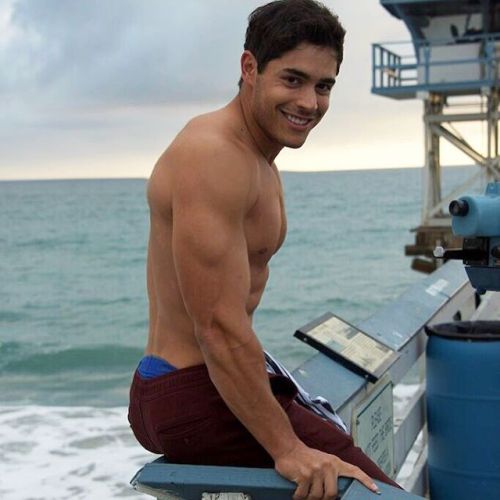 lumbrjax:  Instagram user @nicholasmassa http://ift.tt/1NL2quH