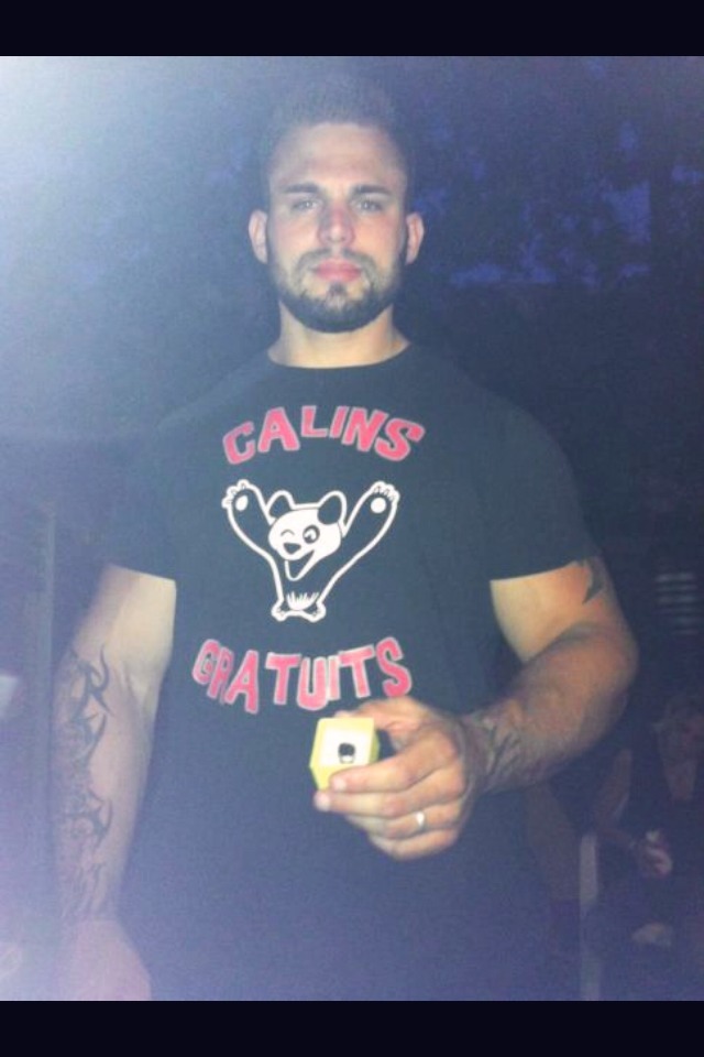 worshipalphamales:  FUCK. ME. SWOON 