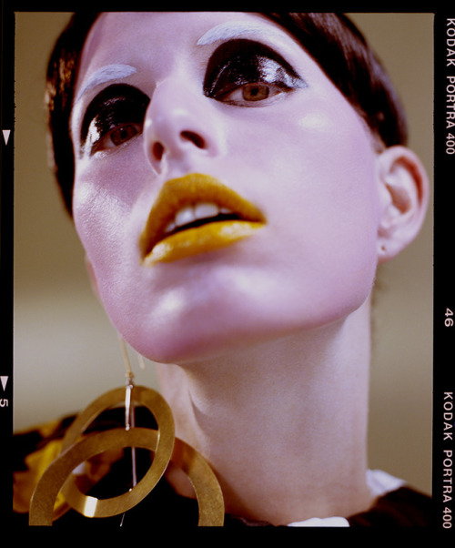 Beauty editorial, Vogue CsPhotos by Matthieu Delbreuve