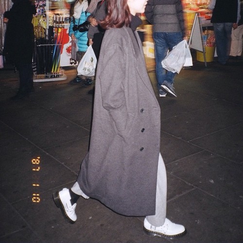 unflavoredwaxedfloss20:by swhyejin http://ift.tt/1AaU0Gp