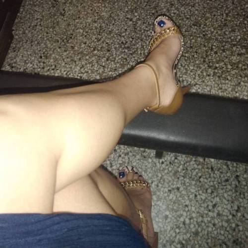 kristyfeet:#barefeet #feet #feetfetishworld #feetlovers #feetstagram #fetishmodel #footfetishbabe #f