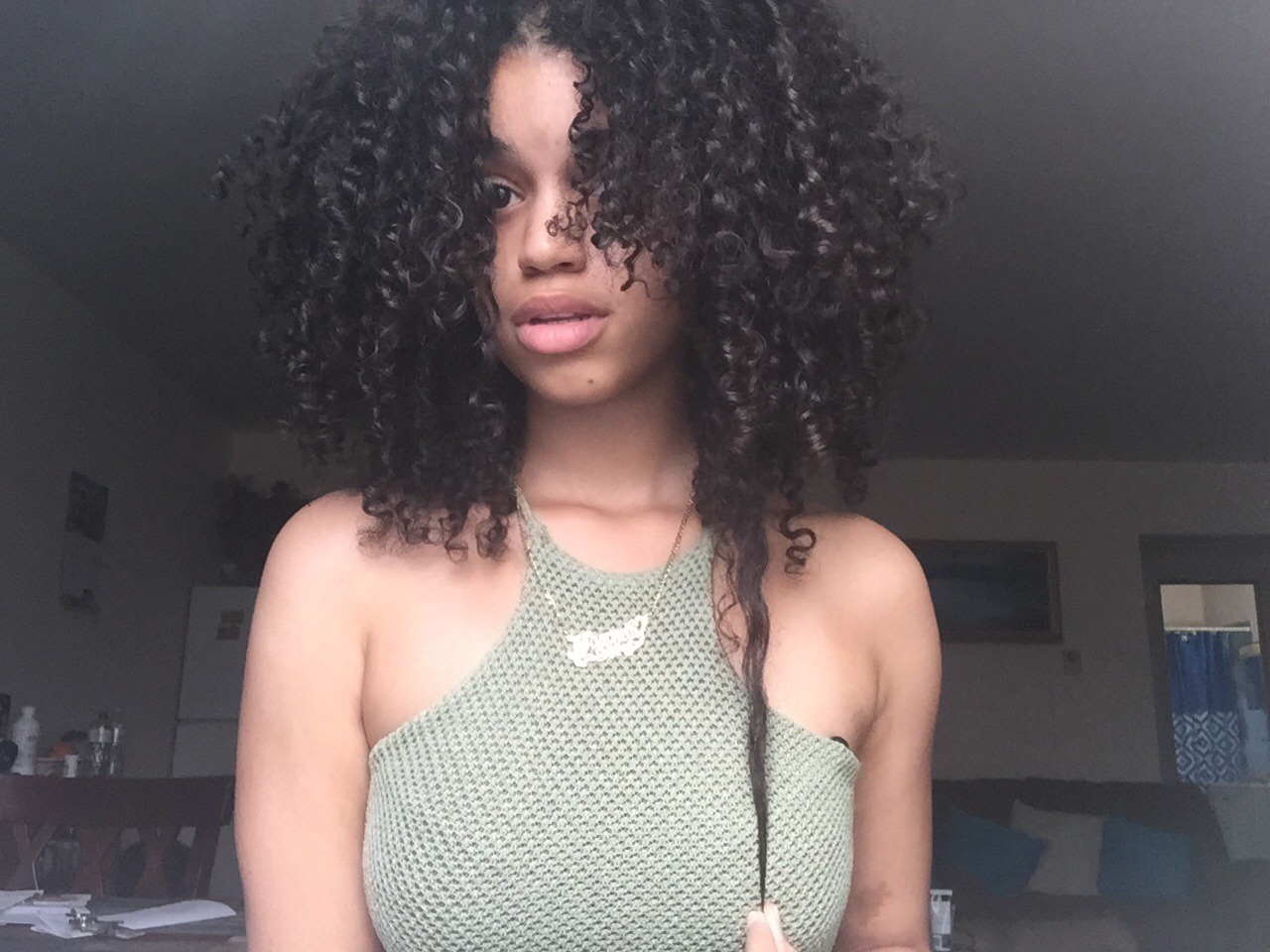 cherrys-acid:  I have been getting tagged to do the 6 selfies of 2015 .. So here
