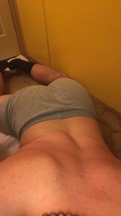 youngjock: I really have no idea why I’m posting these, but when I get horny I don’t giv