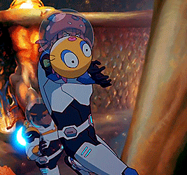 fonbella:Hunk, please! I don’t wanna hurt you!