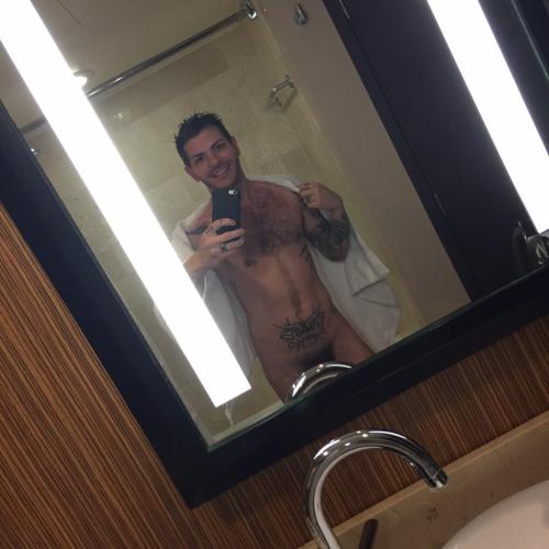 colungafrank:  Tristan Mathews    twitter pics