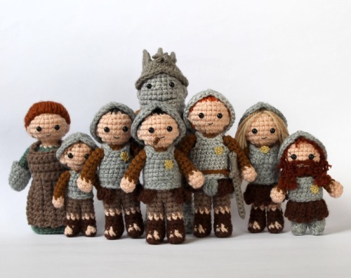 citywatchnewsfeed: discworldnerd: Ankh Morpork’s finest! Created by Lunascrafts (Kati) on Etsy