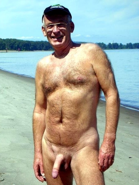 glitteronthematress:  http://glitteronthematress.tumblr.com/   