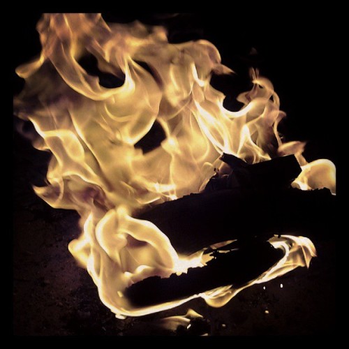 A good time to #burn some of your shit&hellip; #fire #exes #xoxo #goodbye #spells #lovehurts #grmi #