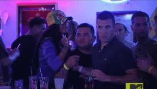jaidefinichon:  “Hey, Snooki! Smush-smush you FAT FUCK!”