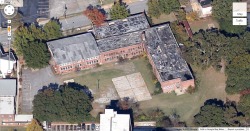 abandoned-playgrounds:  The John B. Gordon Elementary School on 1205 Metropolitan Avenue! Check out the Link for more great pictures and information. East Atlanta School 