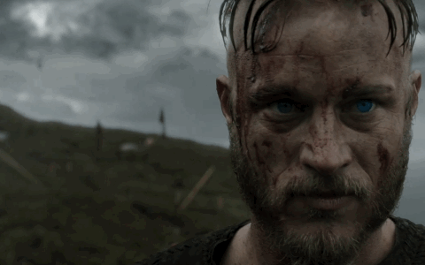mariberlyn:  Ragnar Lothbrok (Travis Fimmel) in Vikings, Canada/Ireland 2012 