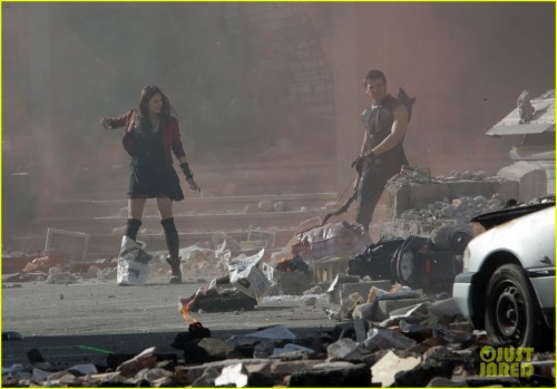 pantydragon:reserve:biolumo:ed-pool:Avengers: Age of Ultron set photos!SCREAMING INTENSIFIES