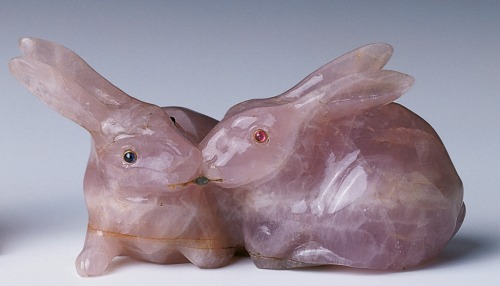 lordansketil:  Two Cartier rabbits, rose quartz, eyes inset with cabochon sapphires and rubies.  