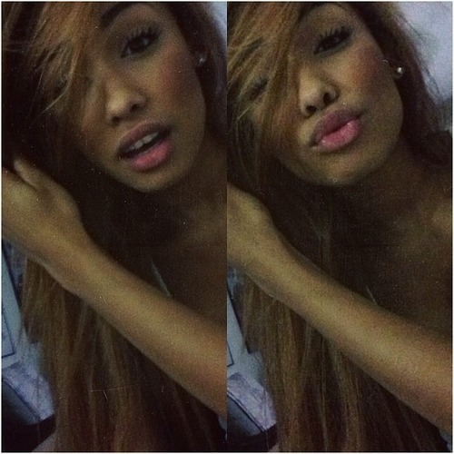 shesbombb:  http://imperfectioniist.tumblr.com 