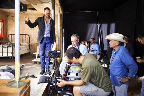 pickledelephant:Tom Ford with Amy Adams,Jake Gyllenhaaland Michael Shannon while filming Nocturnal A