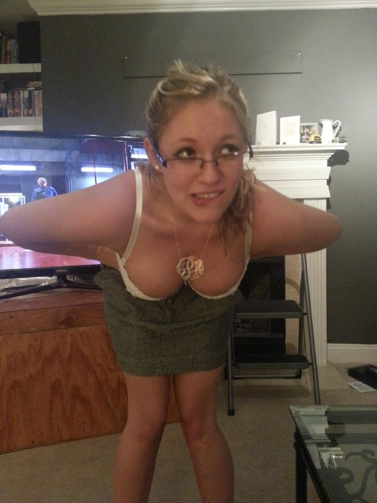 kiphiloso:  Stunning MILF I met on http://goo.gl/7XJ5sX
