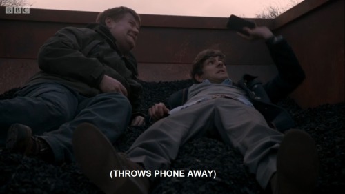sherlock-holmeless:Give me your phone