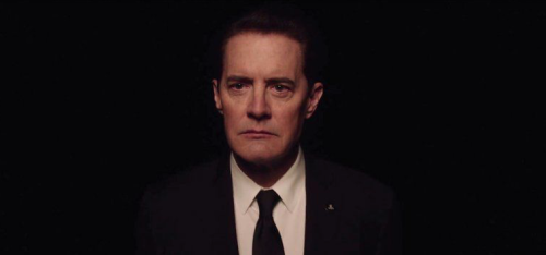 persona-nongrata:Enjoy your first look at Dale Cooper, now aged 25 years, from the new Twin Peaks.  😭😭😭 I just love Coop so much