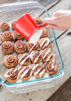 vegan-yums:  Cinnamon roll cookies / Recipe