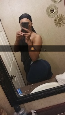 dee-dollaz:  dee-dollaz:  Add me on the snap