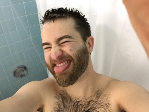 taytaymore:  Anyone else need a shower? 