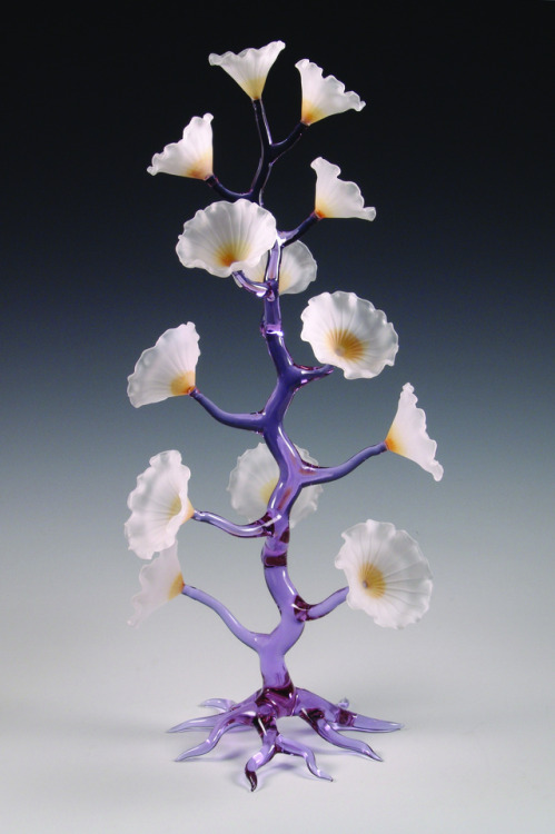 Amethyst Flower Tree, Robert MickelsenLampworked glass, blown, sculpted, sandblasted, 21″x9&Pr