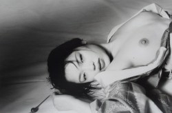 massiveobjectmoon:  Nobuyoshi Araki, Love by Leica, 2006  