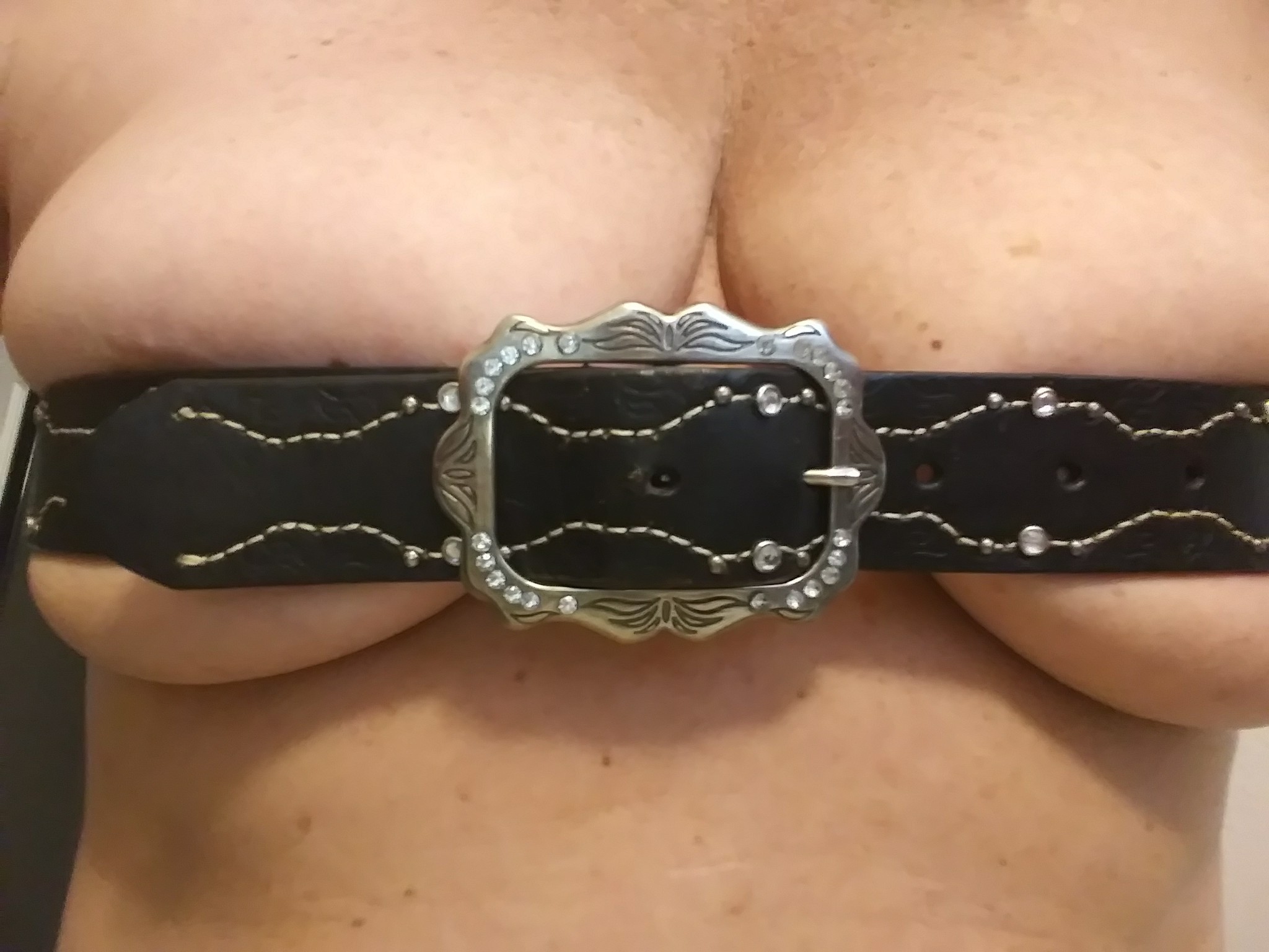 lillybgoddess:Belt me up and spank me because its something fun to do on a boring