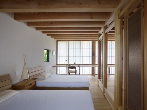 {Balancing the traditional Japanese vernacular with modern living… love the use of traditiona