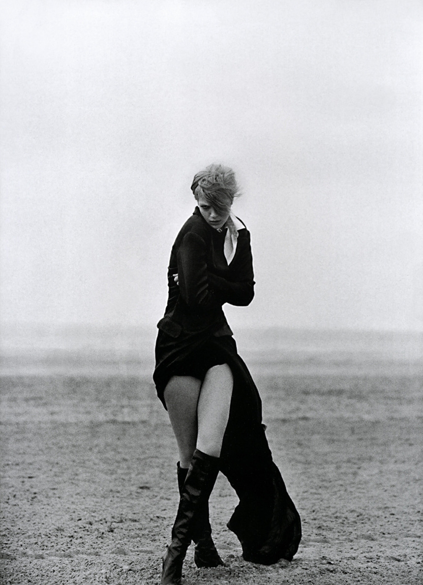 geotropics:  Mariacarla Boscono in “Santa Maria,” shot by Peter Lindbergh for