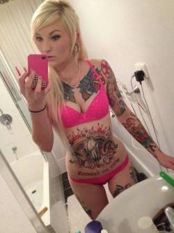 Suicide Girls