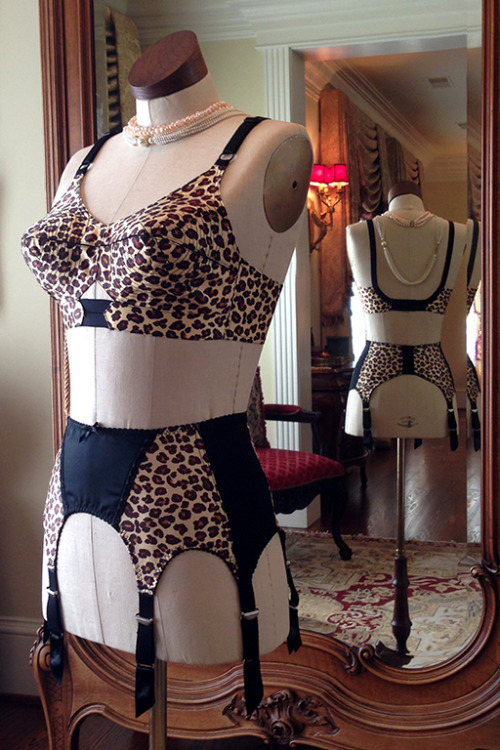 Which would you choose, the elegant leopard and champagne, or the seductive leopard and black? Eithe