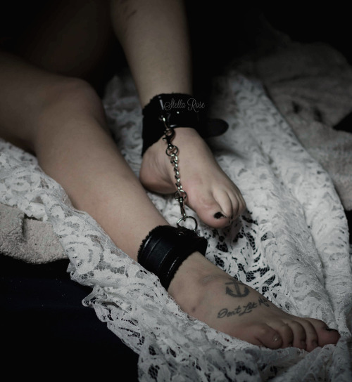 esoralet:I had a lot of fun playing around with my new cuffs, what do you think?Photography by Myke 