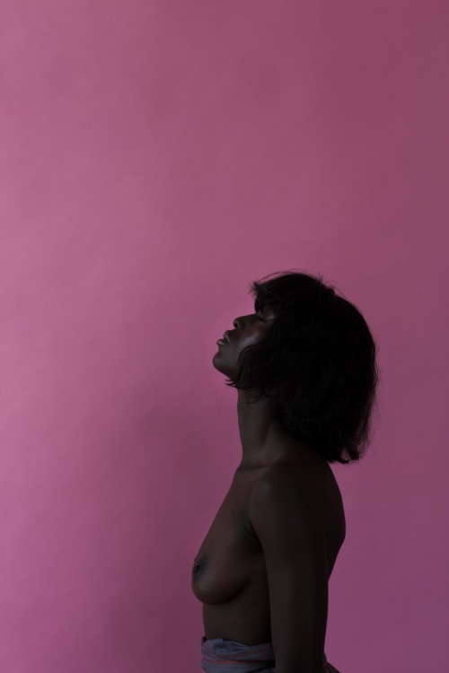 wetheurban:  PHOTOGRAPHY: What Color Is Love? by Abby Ross Abby Ross has long focused on photographing the African aesthetic, making trips to the continent and creating portfolios that have been a real hit on social media… yet she still remains virtually