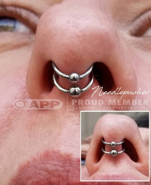 needle-pusher: Double septum piercing for your viewing pleasure! This is my second paired septum pie