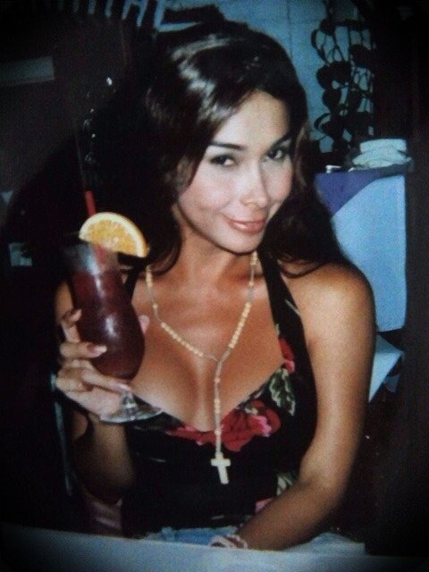 therealvaniity:  Cum join me. You know u want to.