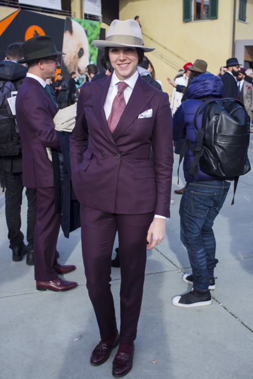 sowhatelseisnew:In case you thought Pitti Uomo is all about menswear, here are some well dressed wom