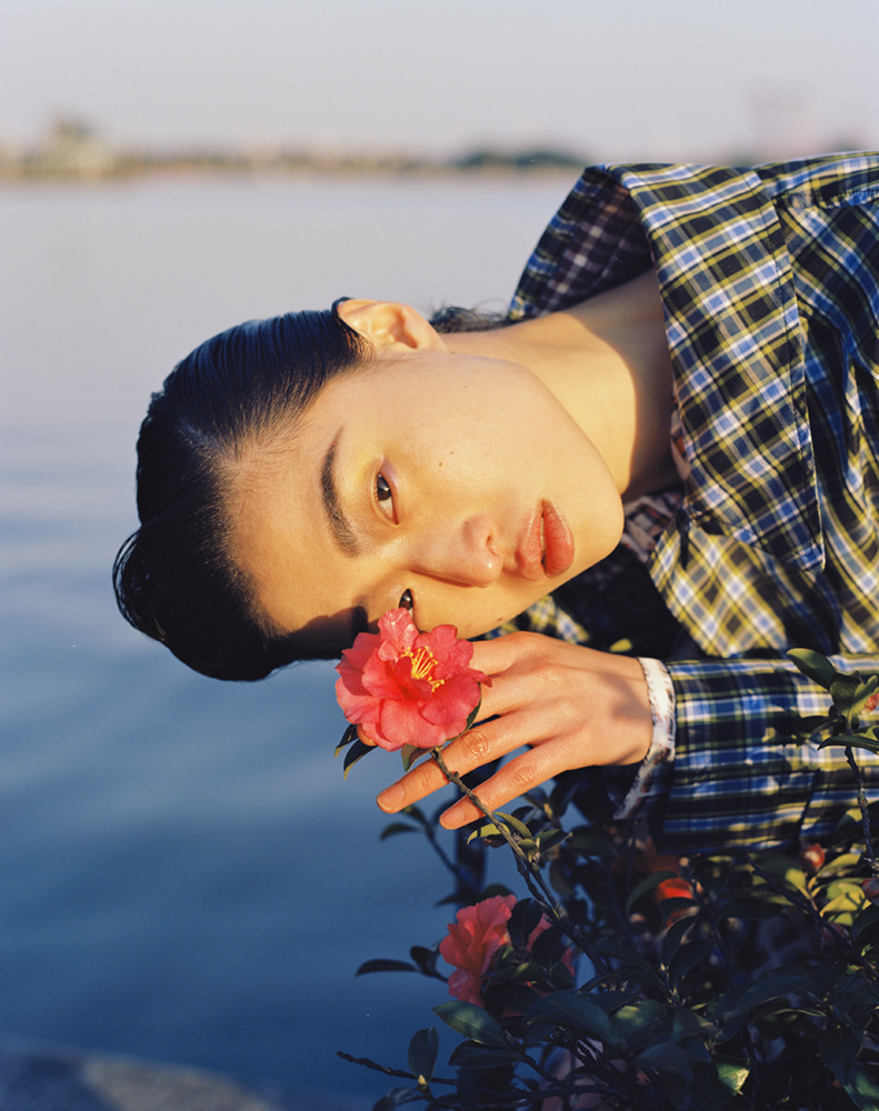 yua: @_chuwong 📷 by @lesliezhang1992 Styled by @yuanyileee Hair by @minghuzhanghair