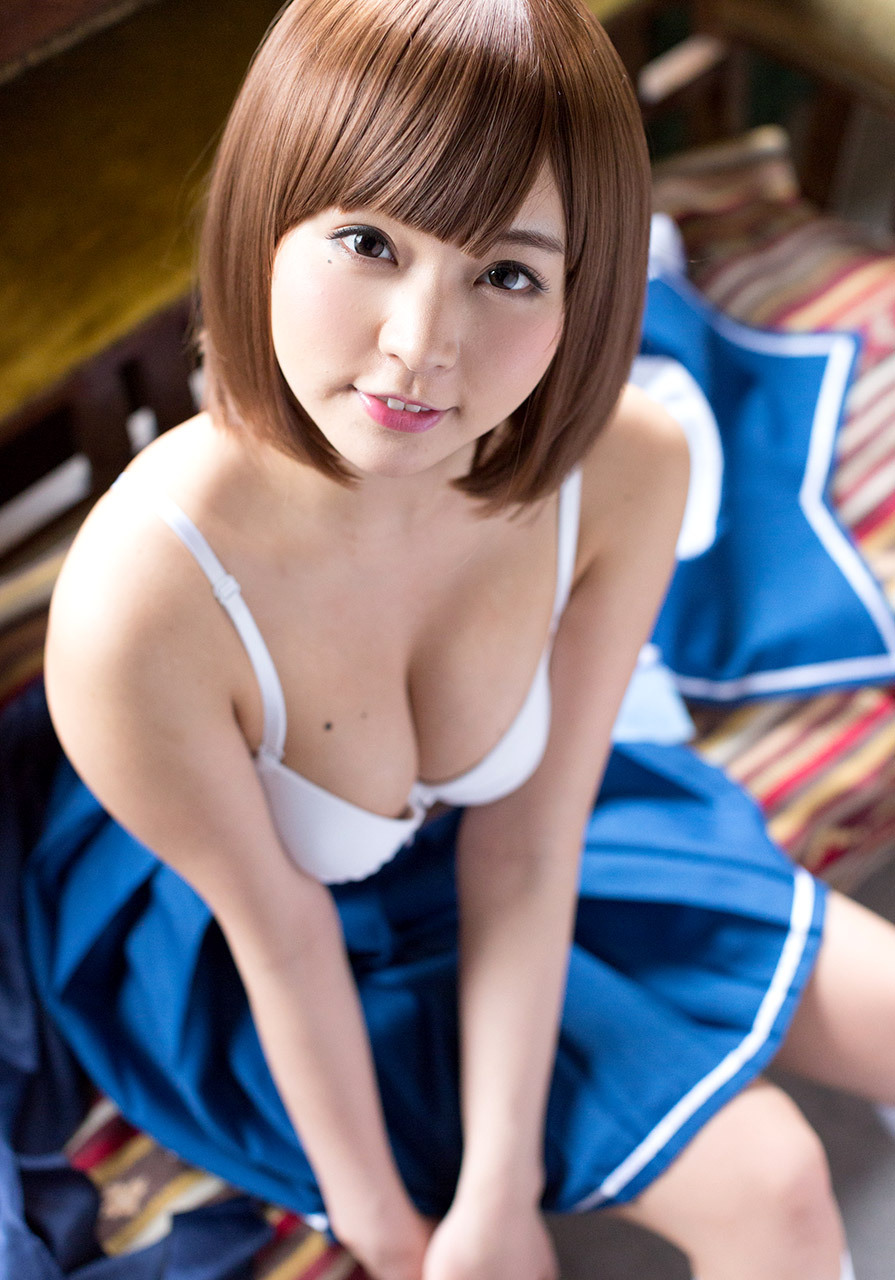 honestlyschoolgirl:  Nana Ayano 彩乃なな Photo Gallery 11 @ JJGirls AV Girlshttp://www.jjgirls.com/japanese/nana-ayano/11/