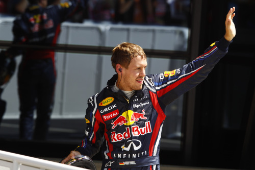 4xmulti21champion:Seb Vettel pics you should click on because they’re crazy high res:—Infiniti archi